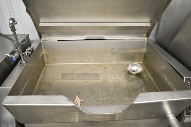 Stainless Steel Commercial Natural Gas Powered Floor Style Braising Tilting Pan. - Image 5 of 9