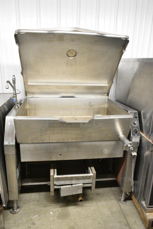 Stainless Steel Commercial Natural Gas Powered Floor Style Braising Tilting Pan. - Image 6 of 9