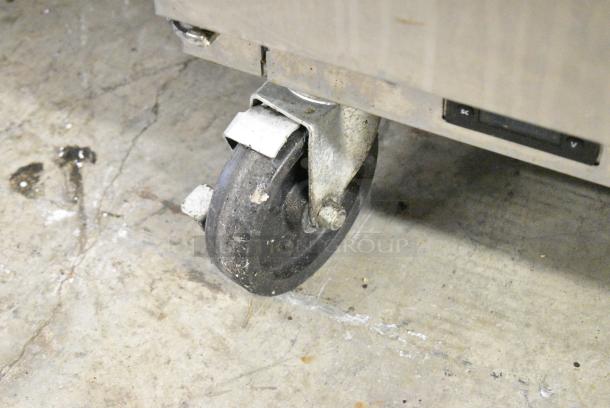 Beverage Air SPE36HC-10 Stainless Steel Commercial Sandwich Salad Prep Table Bain Marie Mega Top on Commercial Casters. 115 Volts, 1 Phase. Tested and Working! - Image 3 of 7