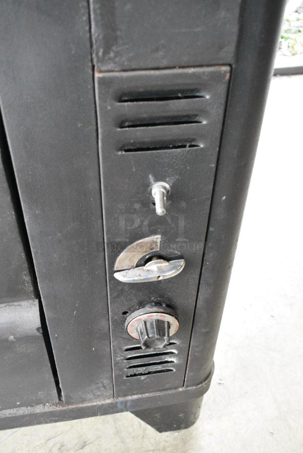 2 Blodgett Metal Commercial Natural Gas Powered 2 Deck Pizza Oven. 2 Times Your Bid! - Image 4 of 10