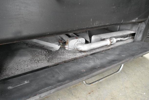 2 Blodgett Metal Commercial Natural Gas Powered 2 Deck Pizza Oven. 2 Times Your Bid! - Image 10 of 10