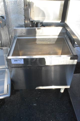 Krowne 18-24-7 Stainless Steel Commercial Ice Bin w/ Cold Plate.