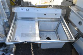 BRAND NEW SCRATCH AND DENT! Steelton 522CS11818L Stainless Steel Commercial Single Bay Sink w/ Left Side Drain Board. No Legs. Bay 18x18x12. Drain Board 16x20