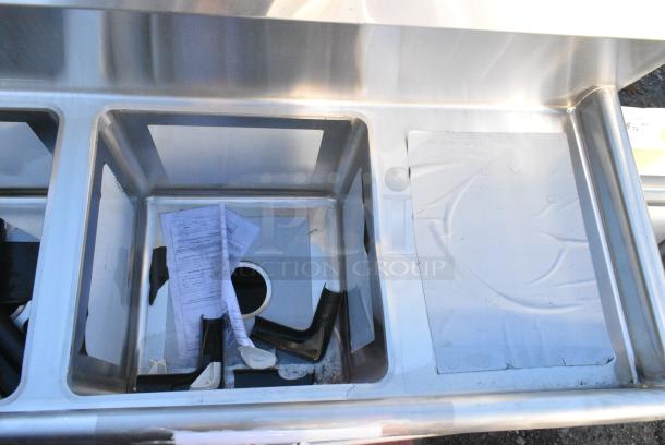 BRAND NEW SCRATCH AND DENT! Regency 600S3151515R Stainless Steel 3 Bay Sink w/ Right Side Drain Board. No Legs. Bays 15x15x12. Drain Boards 12x15 - Image 3 of 4