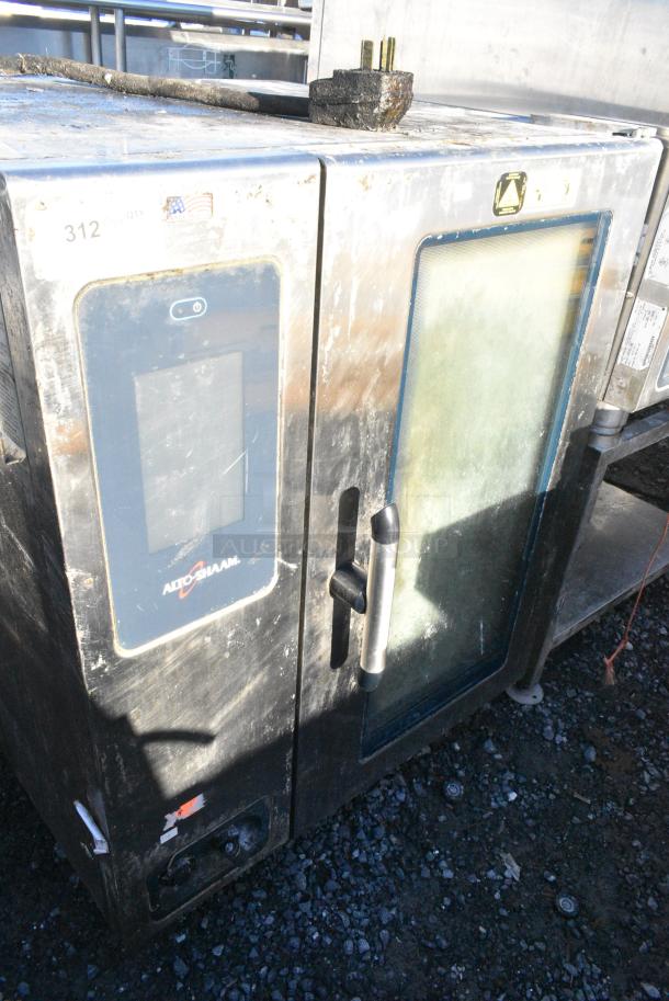 2017 Alto Shaam CTP10-10E Stainless Steel Commercial Electric Powered Combi Convection Oven. 208-240 Volts, 3 Phase . - Image 2 of 6