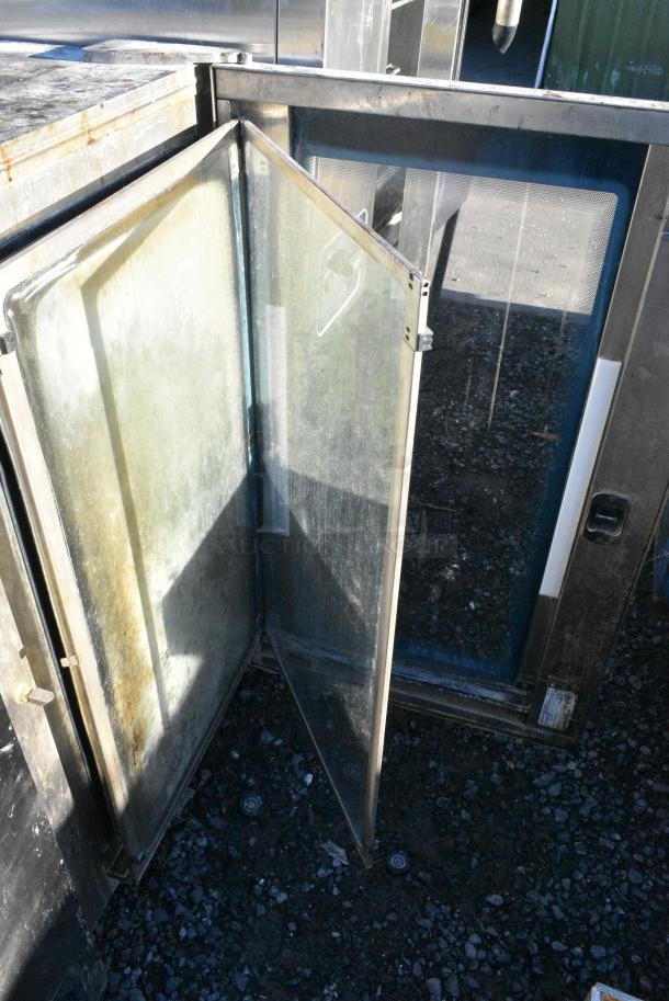 2017 Alto Shaam CTP10-10E Stainless Steel Commercial Electric Powered Combi Convection Oven. 208-240 Volts, 3 Phase . - Image 5 of 6