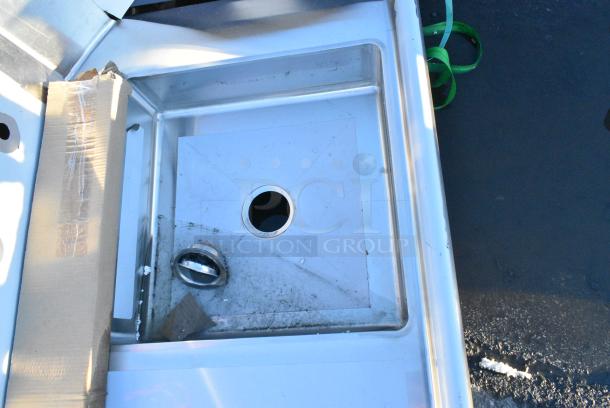 BRAND NEW SCRATCH AND DENT! Regency 600DDT48L Stainless Steel Dirty Side Dish Table. - Image 2 of 5