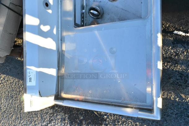 BRAND NEW SCRATCH AND DENT! Regency 600DDT48L Stainless Steel Dirty Side Dish Table. - Image 4 of 5