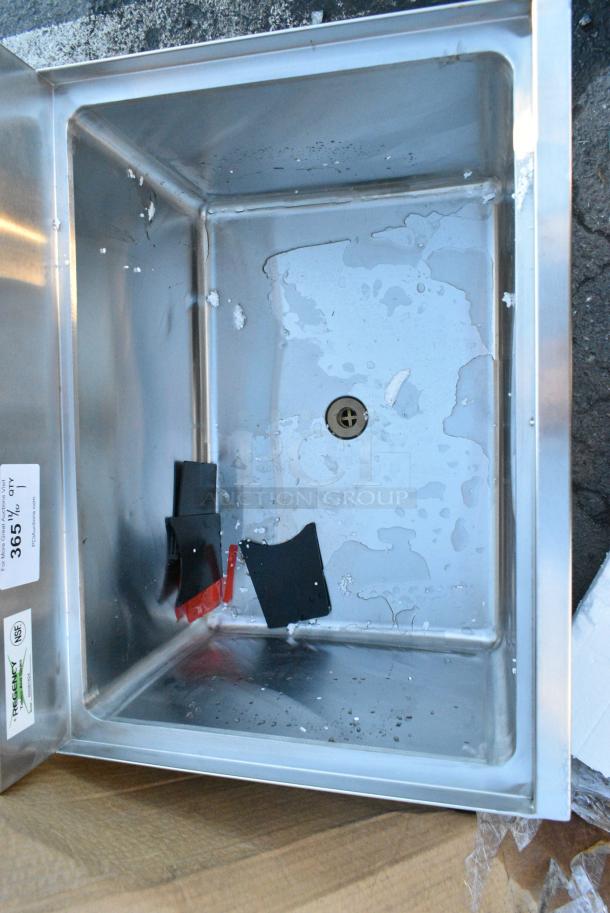 BRAND NEW SCRATCH AND DENT! Regency 600IB1824 Stainless Steel Ice Bin. - Image 5 of 6