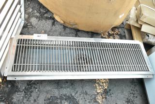 BRAND NEW SCRATCH AND DENT! Stainless Steel Floor Trough.