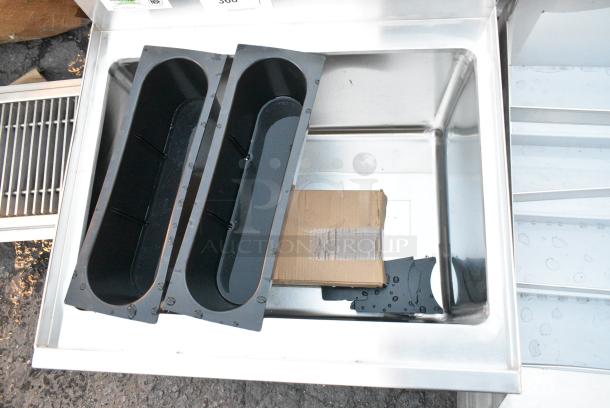 BRAND NEW SCRATCH AND DENT! Regency 600IB2124 Stainless Steel Ice Bin. - Image 2 of 6