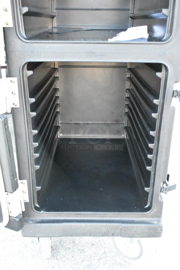 Carlisle Poly Black 2 Compartment Portable Catering Case on Commercial Casters. - Image 6 of 6
