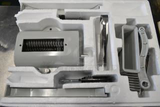 BRAND NEW SCRATCH AND DENT! Backyard Pro 554BSMT31 Butcher Series 31-Blade Manual Meat Tenderizer with Two Legs and Clamps