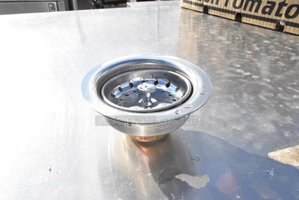 BRAND NEW SCRATCH AND DENT! Regency 600S31014 Stainless Steel 3 Bay Sink w/ Drains. Bay 14x12 - Image 9 of 11