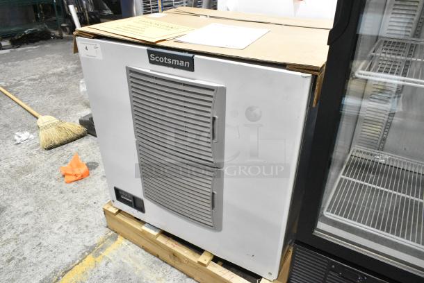 BRAND NEW SCRATCH AND DENT! 2024 Scotsman MC1030MA-32A Stainless Steel Commercial Ice Head. 208/230 Volts, 1 Phase. - Image 2 of 5
