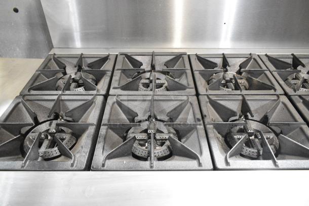 BRAND NEW SCRATCH AND DENT! 2024 Cooking Performance Group CPG 351CC60N Stainless Steel Commercial Floor Style Natural Gas Powered 10 Burner Range w/ 2 CONVECTION Ovens, Over Shelf and Back Splash. 364,000 BTU. - Image 6 of 10