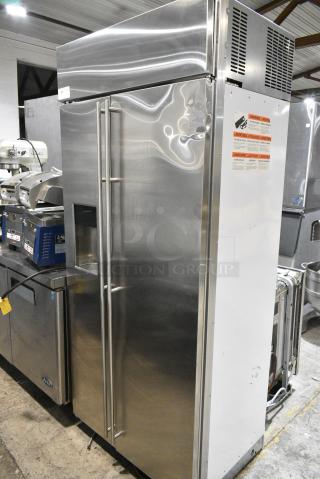 ZISS360DKBSS Stainless Steel Cooler w/ Freezer. 115 Volts, 1 Phase. Tested and Working! - Item #1153866