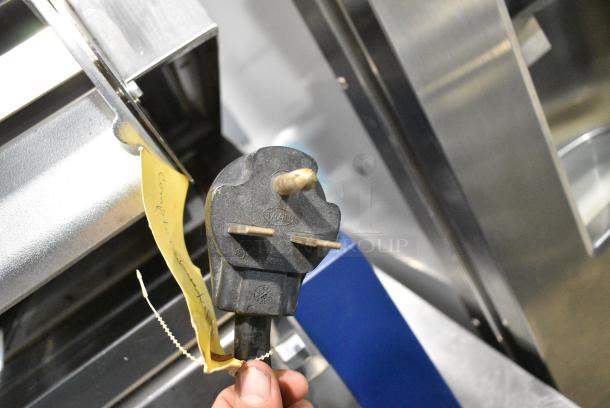 2016 Electrolux HSPPA1 Stainless Steel Commercial Countertop Panini Press. 208 Volts, 1 Phase. - Image 3 of 6