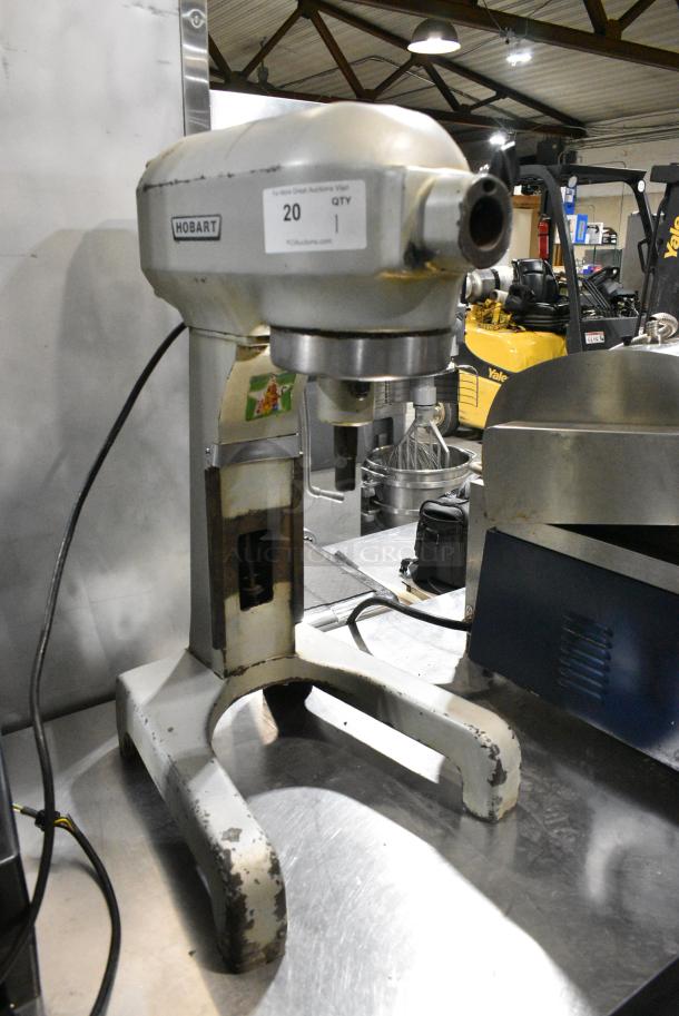 Hobart A 200 T Metal Commercial Countertop 20 Quart Planetary Dough Mixer. 115 Volts, 1 Phase. Tested and Working! - Image 1 of 4