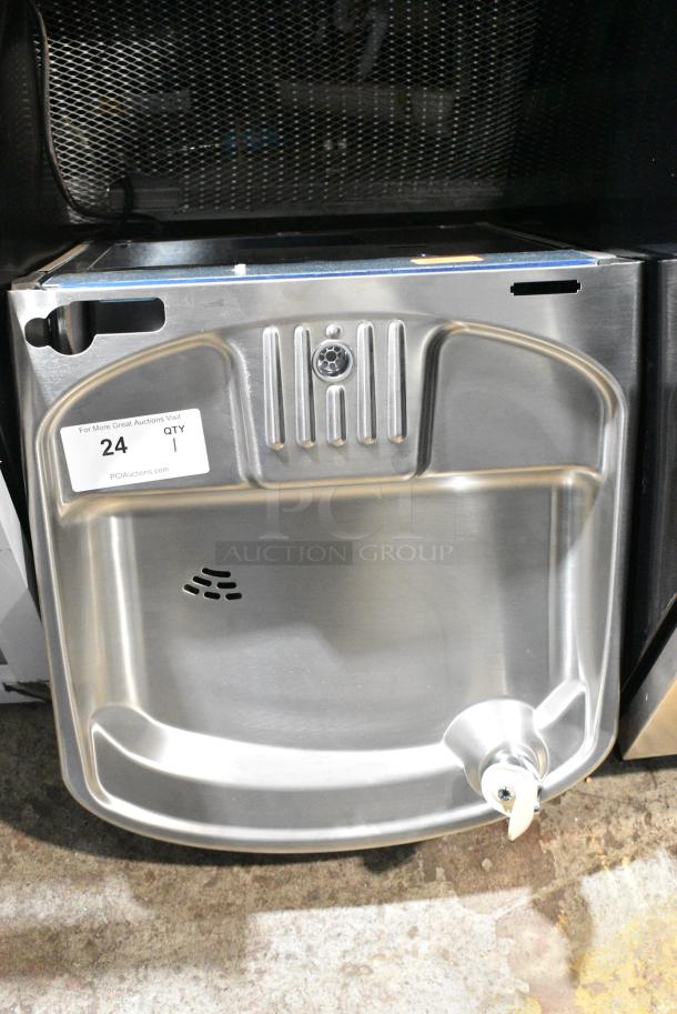 Elkay EZSDWS_1G Stainless Steel Wall Mount Water Fountain. 115 Volts, 1 Phase. - Image 2 of 5