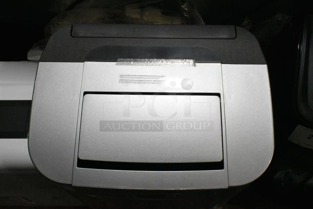 BRAND NEW SCRATCH AND DENT! Whynter ARC-122DHP Elite 12000 BTU Dual Hose Portable Air Conditioner and Heater. 115 Volts, 1 Phase. Tested and Working! - Image 4 of 8