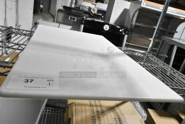 BRAND NEW SCRATCH AND DENT! White Cutting Board. - Image 1 of 2