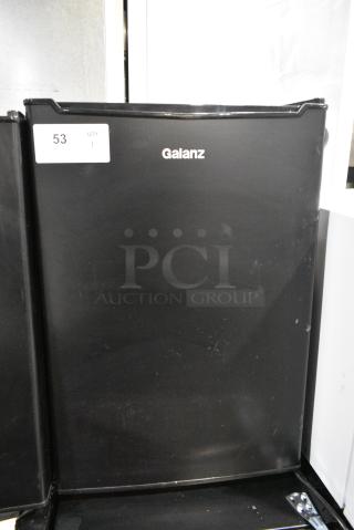 Galanz GLR25MBKE02 Metal Mini Cooler. 115 Volts, 1 Phase. Tested and Powers On But Does Not Get Cold