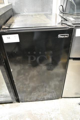 Magic Chef HMR440BE Metal Mini Cooler. 115 Volts, 1 Phase. Cannot Test Due To Cut Power Cord