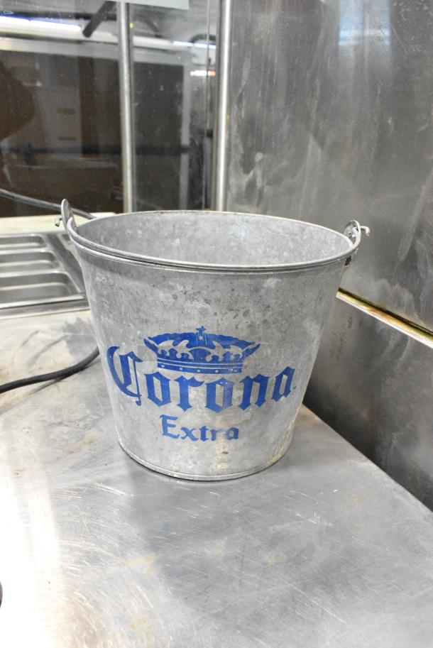 Glenray 1010796 Metal Commercial Countertop Soup Kettle Food Warmer w/ 3 Metal Beer Buckets. 120 Volts, 1 Phase. Tested and Working! - Image 3 of 8