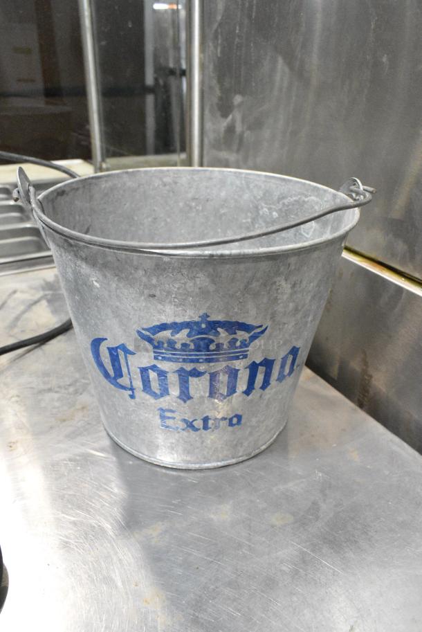 Glenray 1010796 Metal Commercial Countertop Soup Kettle Food Warmer w/ 3 Metal Beer Buckets. 120 Volts, 1 Phase. Tested and Working! - Image 5 of 8