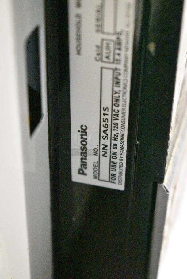 2016 Panasonic NN-SA651S Stainless Steel Countertop Microwave Oven. 120 Volts, 1 Phase. - Image 6 of 6