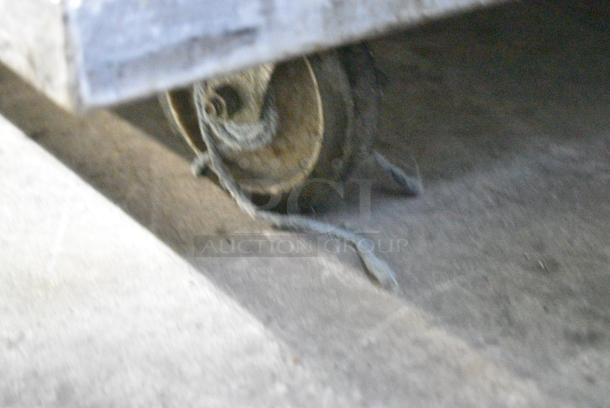 CresCor H137UA12C Stainless Steel Commercial Heated Holding Cabinet on Commercial Casters. 125 Volts, 1 Phase. Tested and Working! - Image 3 of 8