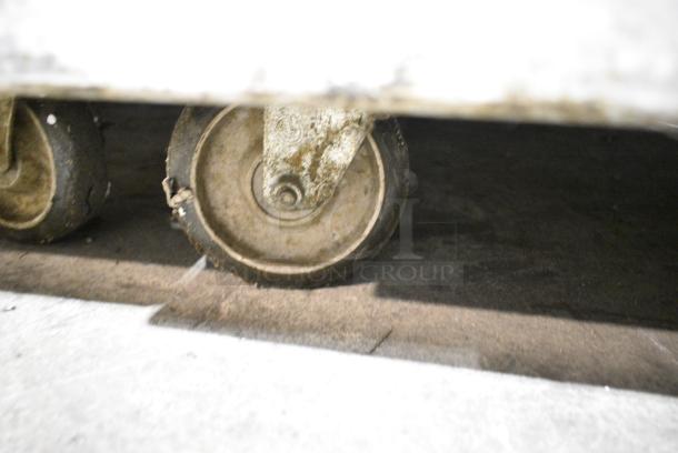 CresCor H137UA12C Stainless Steel Commercial Heated Holding Cabinet on Commercial Casters. 125 Volts, 1 Phase. Tested and Working! - Image 3 of 8