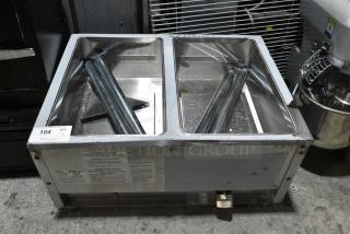ServIt 423GST2WELP Stainless Steel Commercial Propane Gas Powered 2 Bay Steam Table. 7,000 BTU.