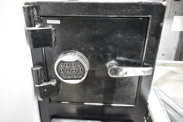 Metal Single Compartment Safe. Does Not Come w/ Combination. - Image 6 of 7