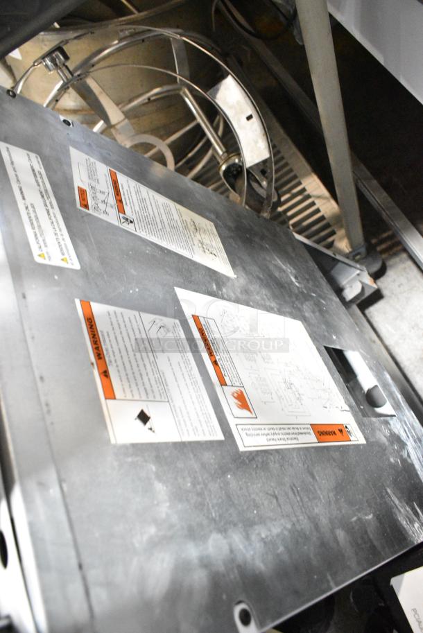 Holiday Metal 4 Burner Range w/ Oven. - Image 6 of 6