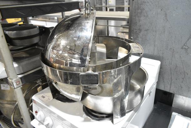 Stainless Steel Countertop Round Chafer w/ Drop In. - Image 1 of 5