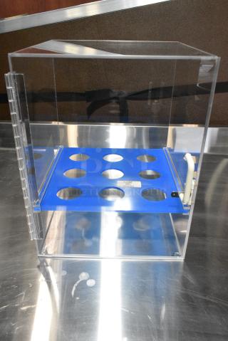 BRAND NEW SCRATCH AND DENT! Clear Poly Countertop Dry Display Case Merchandiser.
