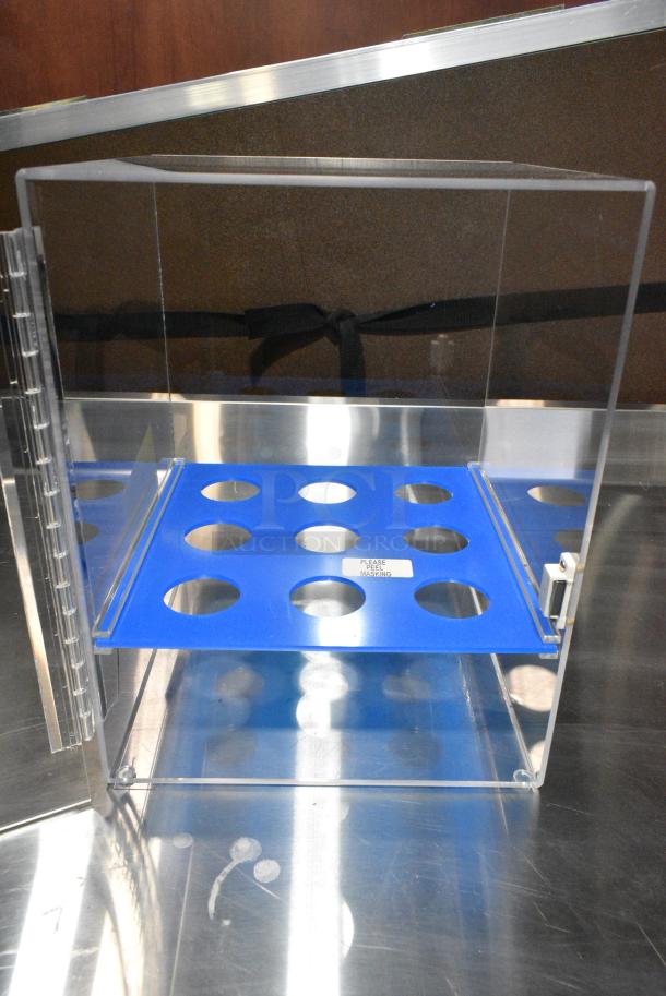 BRAND NEW SCRATCH AND DENT! Clear Poly Countertop Dry Display Case Merchandiser. - Image 3 of 5