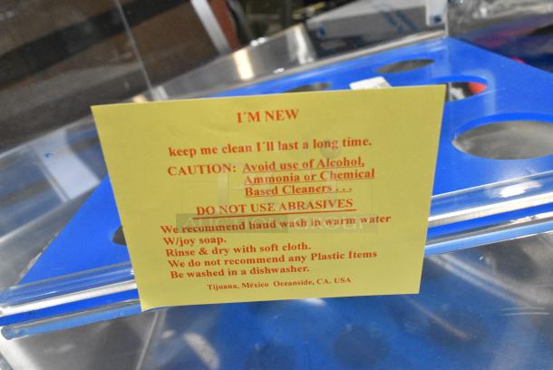 BRAND NEW SCRATCH AND DENT! Clear Poly Countertop Dry Display Case Merchandiser. - Image 4 of 5