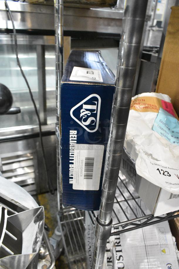 BRAND NEW SCRATCH AND DENT! 5101532XN5CR T&S B-1115-132XN5CR Wall Mounted Workboard Faucet with 2 7/8" Gooseneck Spout, 4" Centers, .5 GPM Non-Aerated Spray Device, Cerama Cartridges, and Lever Handles - Image 2 of 3