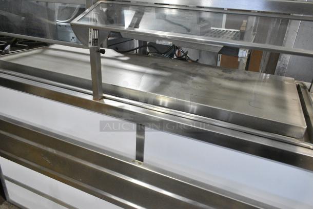 BRAND NEW SCRATCH AND DENT! Atlas DDC-4 Stainless Steel Commercial Buffet Station w/ Sneeze Guard. Tested and Working! - Image 4 of 5