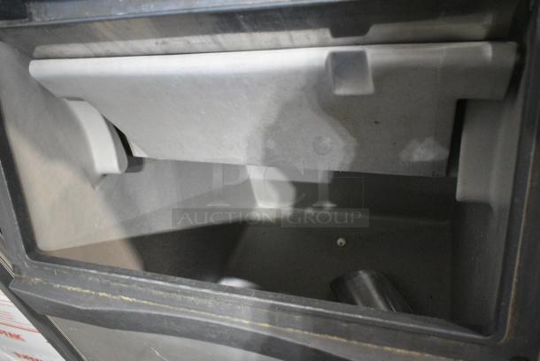 Hoshizaki F-1001MWH Stainless Steel Commercial Ice Head on Commercial Ice Bin. 208-230 Volts, 1 Phase. - Image 4 of 7