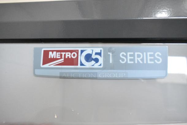BRAND NEW SCRATCH AND DENT! 2022 Metro C519-HFC-U Stainless Steel Commercial Heated Holding Cabinet on Commercial Casters. 120 Volts, 1 Phase. Tested and Working! - Image 2 of 7