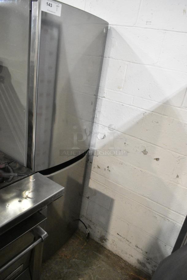 LG LBN10551PS/0G Stainless Steel French Style Door Cooler w/ Drawer Freezer. 115 Volts, 1 Phase. Tested and Working! - Image 2 of 7