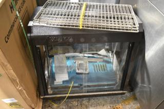 2023 Avantco 177HDC26 Metal Commercial Countertop Heated Display Case Merchandiser. 120 Volts, 1 Phase. Tested and Working!