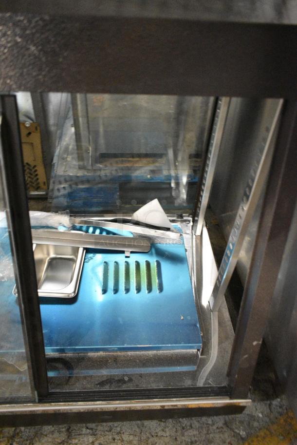 2023 Avantco 177HDC26 Metal Commercial Countertop Heated Display Case Merchandiser. 120 Volts, 1 Phase. Tested and Working! - Image 4 of 8
