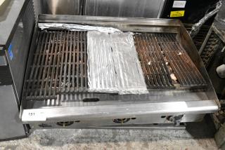 Star Max Stainless Steel Commercial Countertop Natural Gas Powered Charbroiler Grill.