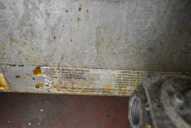 Star Max Stainless Steel Commercial Countertop Natural Gas Powered Charbroiler Grill. - Image 5 of 8