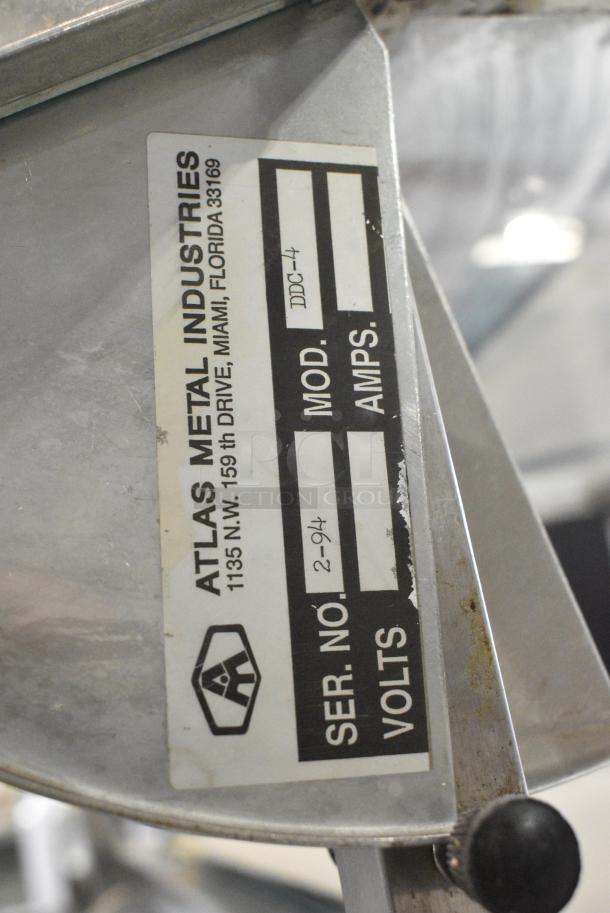 BRAND NEW SCRATCH AND DENT! Atlas DDC-4 Stainless Steel Commercial Buffet Station w/ Sneeze Guard and Tray Slide. Tested and Working! - Image 5 of 5